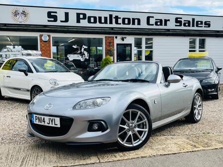 MAZDA MX-5 2.0 i Sport Tech