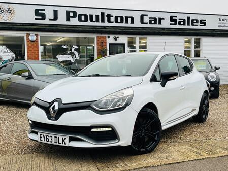 RENAULT CLIO 1.6 TCe Renaultsport Lux